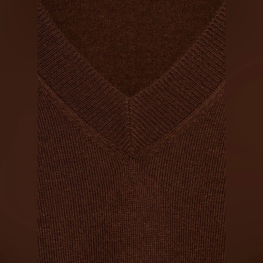 Mango Brown V-Neck Sweater NWT - Picture 4 of 5